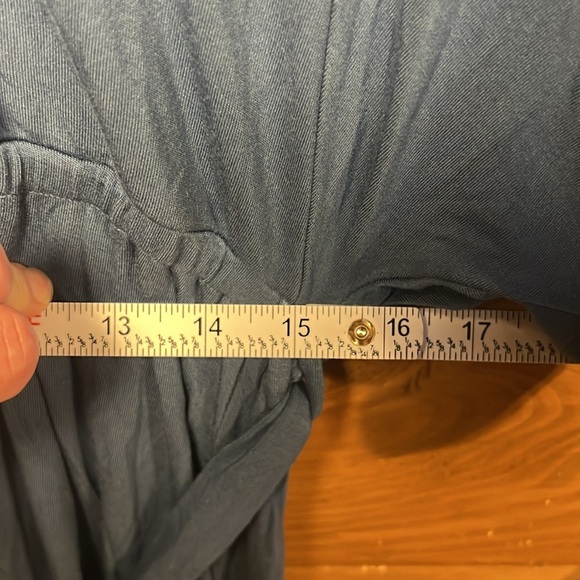 Krista by Revolve womens maxi dress XS short sleeve v-neck side slit soft event - Picture 2 of 11